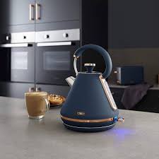 Tower Cavaletto Kettle with Gold Accents T10044MNB (Midnight Blue)