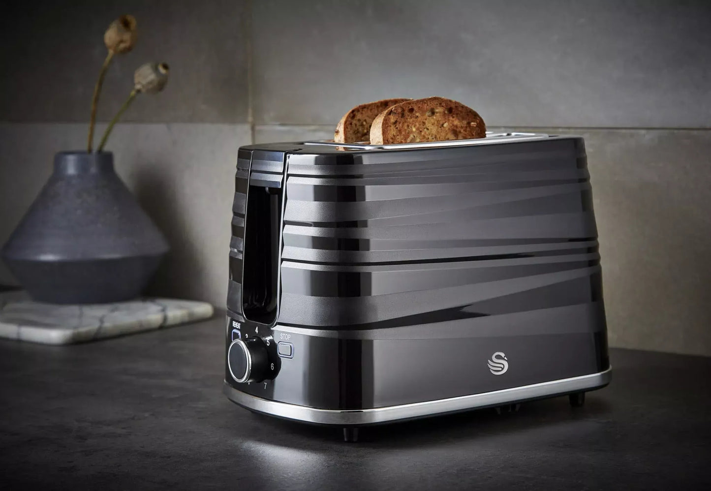Swan Swan Symphony Kettle & 2 Slice Toaster Kitchen Set (Black)