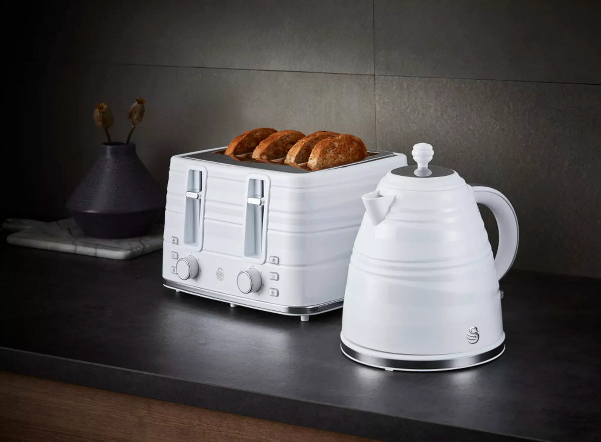 Swan Swan Symphony Kettle & 4 Slice Toaster Kitchen Set (White)