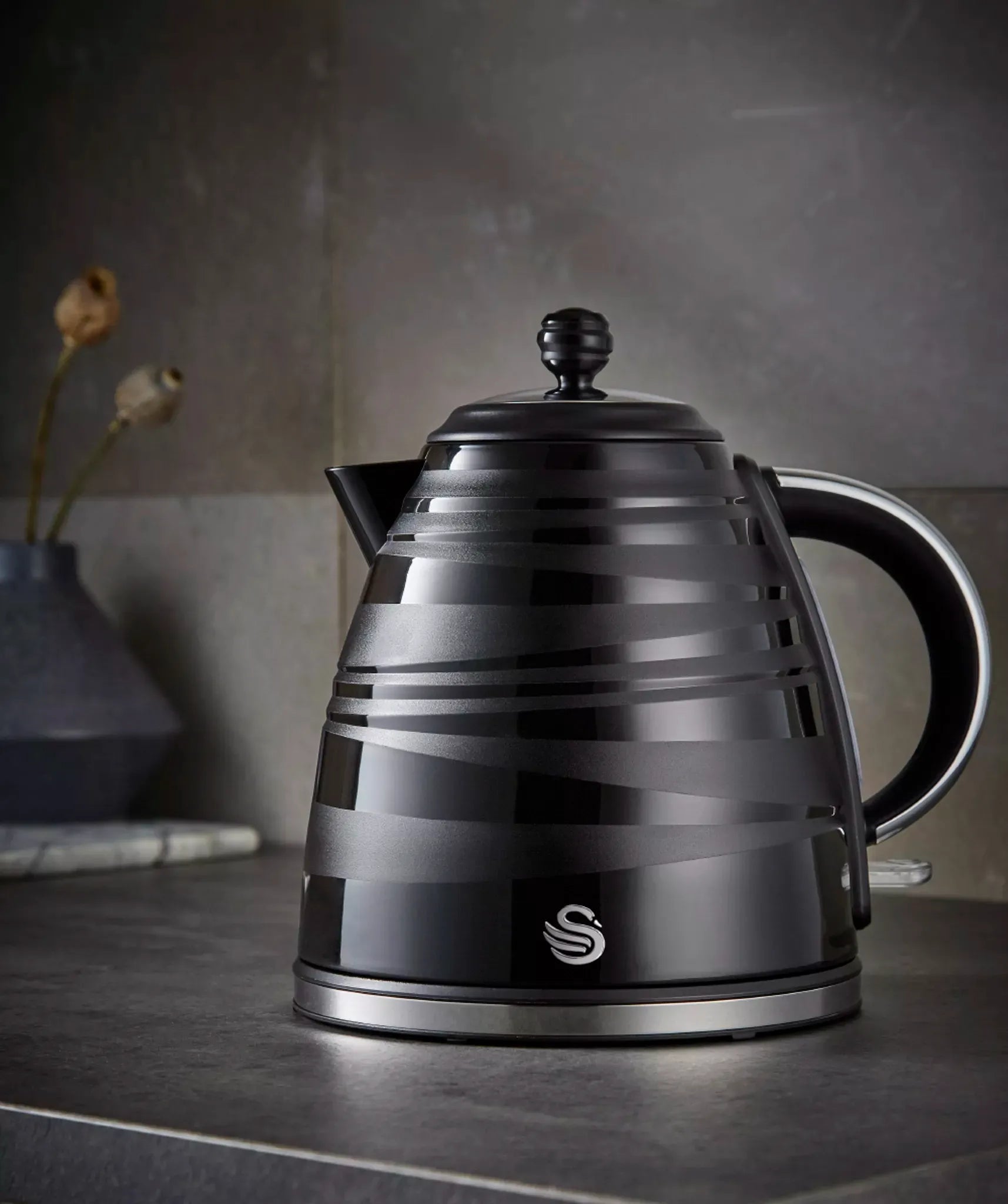 Swan Swan Symphony Kettle & 2 Slice Toaster Kitchen Set (Black)