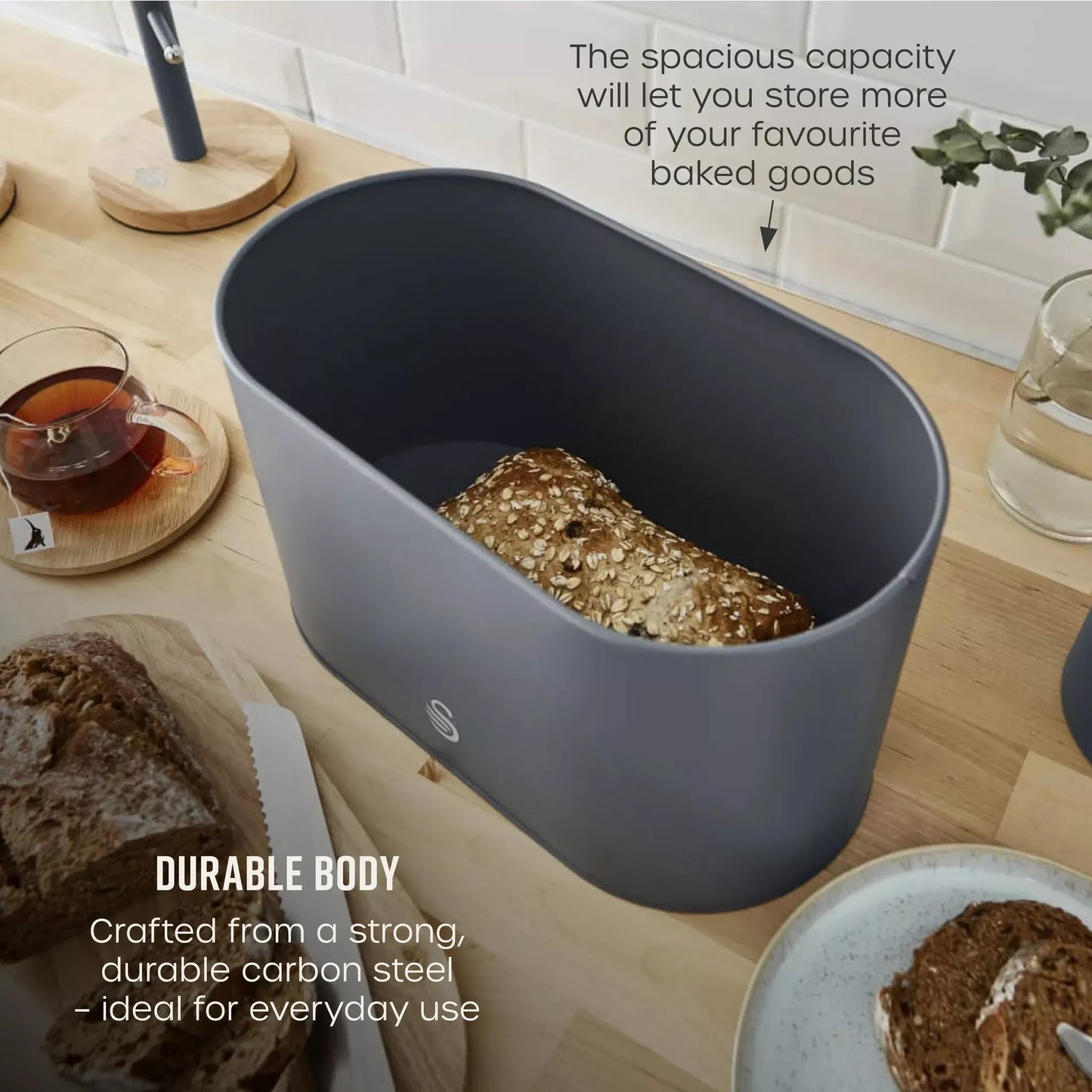Swan Swan Nordic Kettle, 2 Slice Toaster, Bread Bin & Canisters Kitchen Set (Grey)