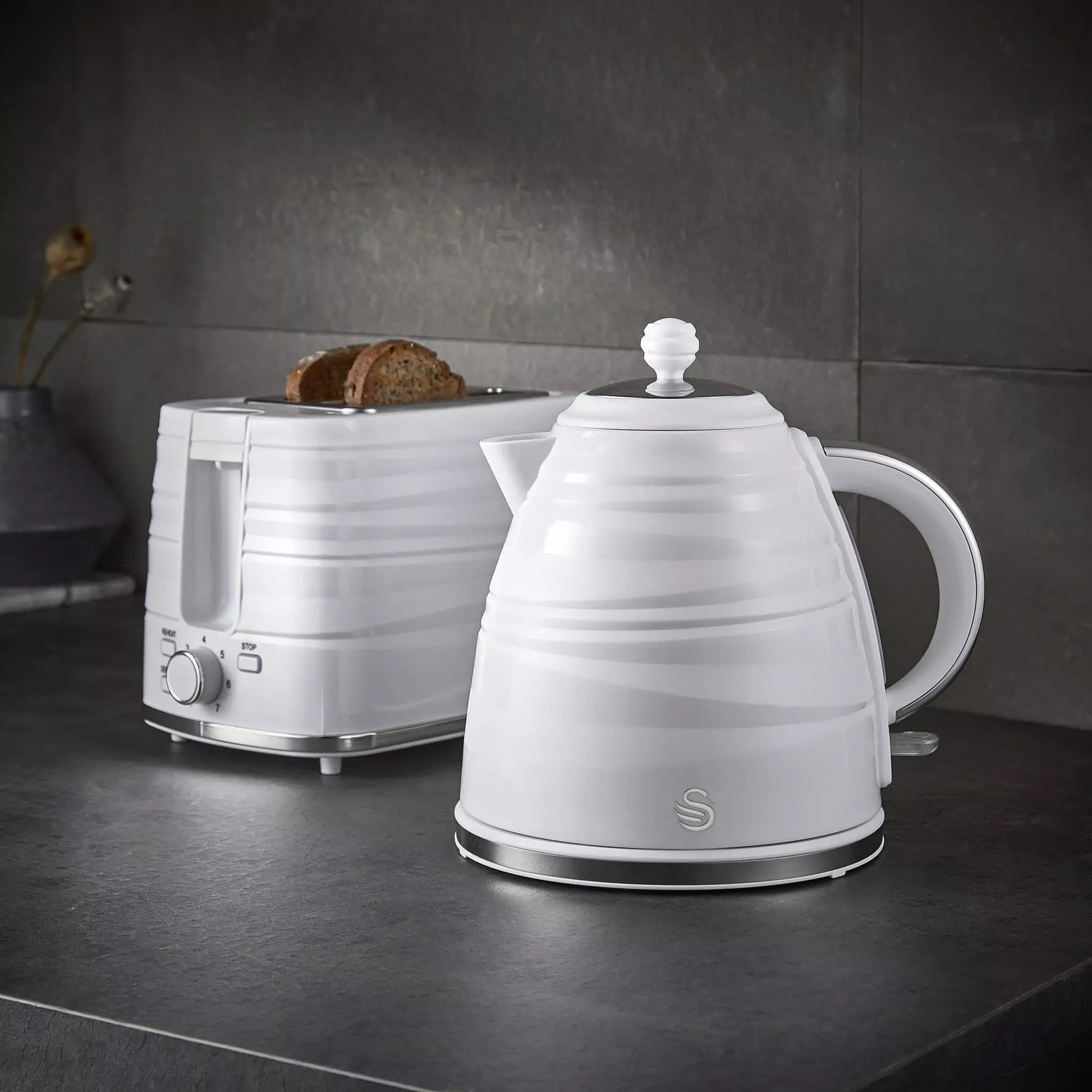 Swan Swan Symphony Kettle & 2 Slice Toaster Kitchen Set (White)