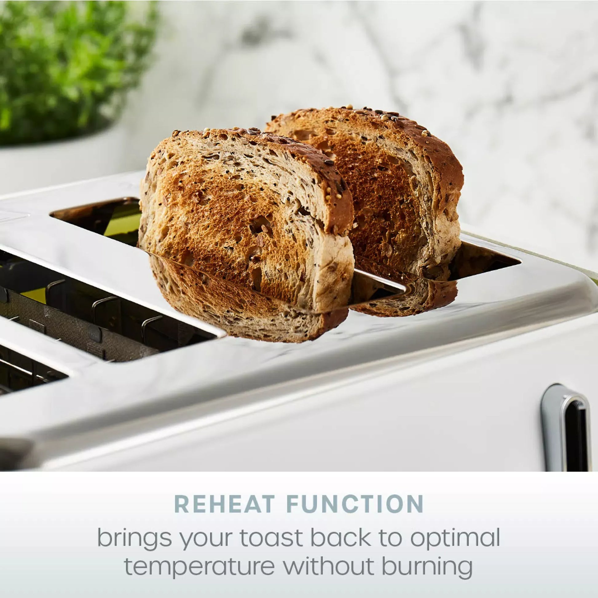Swan Swan Serenity Kettle, 4 Slice Toaster, Bread Bin & Canisters Kitchen Set (White)