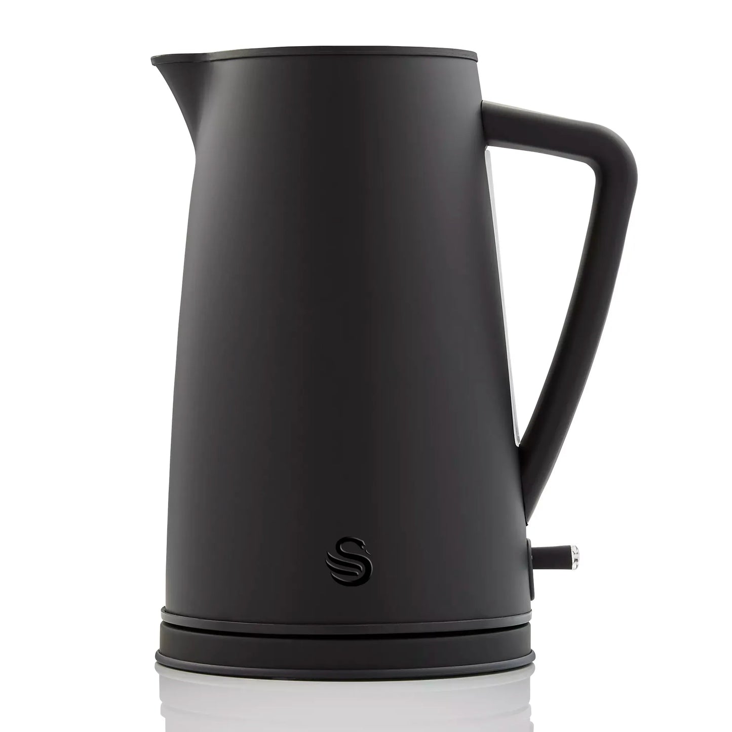 Matt black electric kettle with curved handle and base