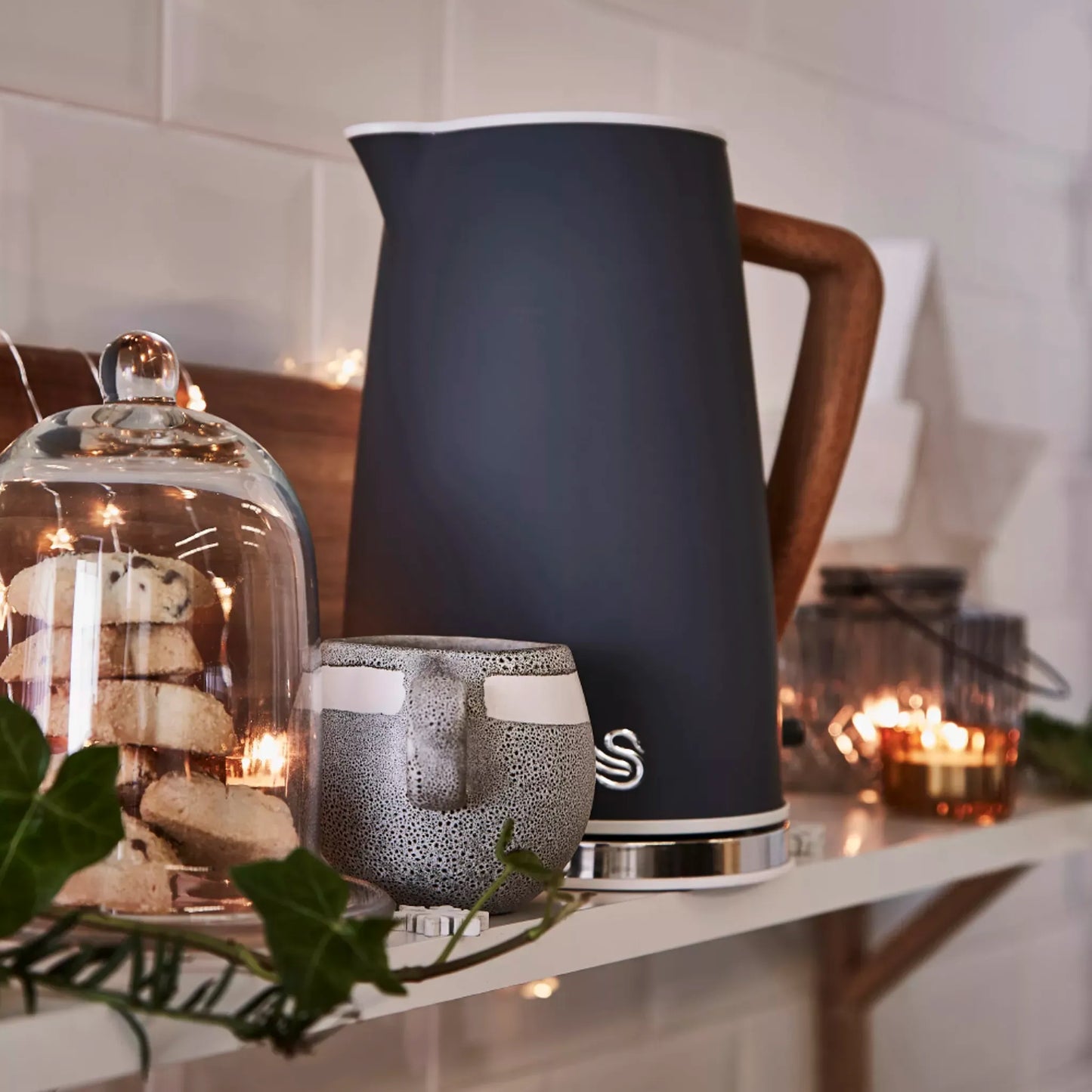 Swan Swan Nordic Kettle, 2 Slice Toaster, Bread Bin & Canisters Kitchen Set (Grey)