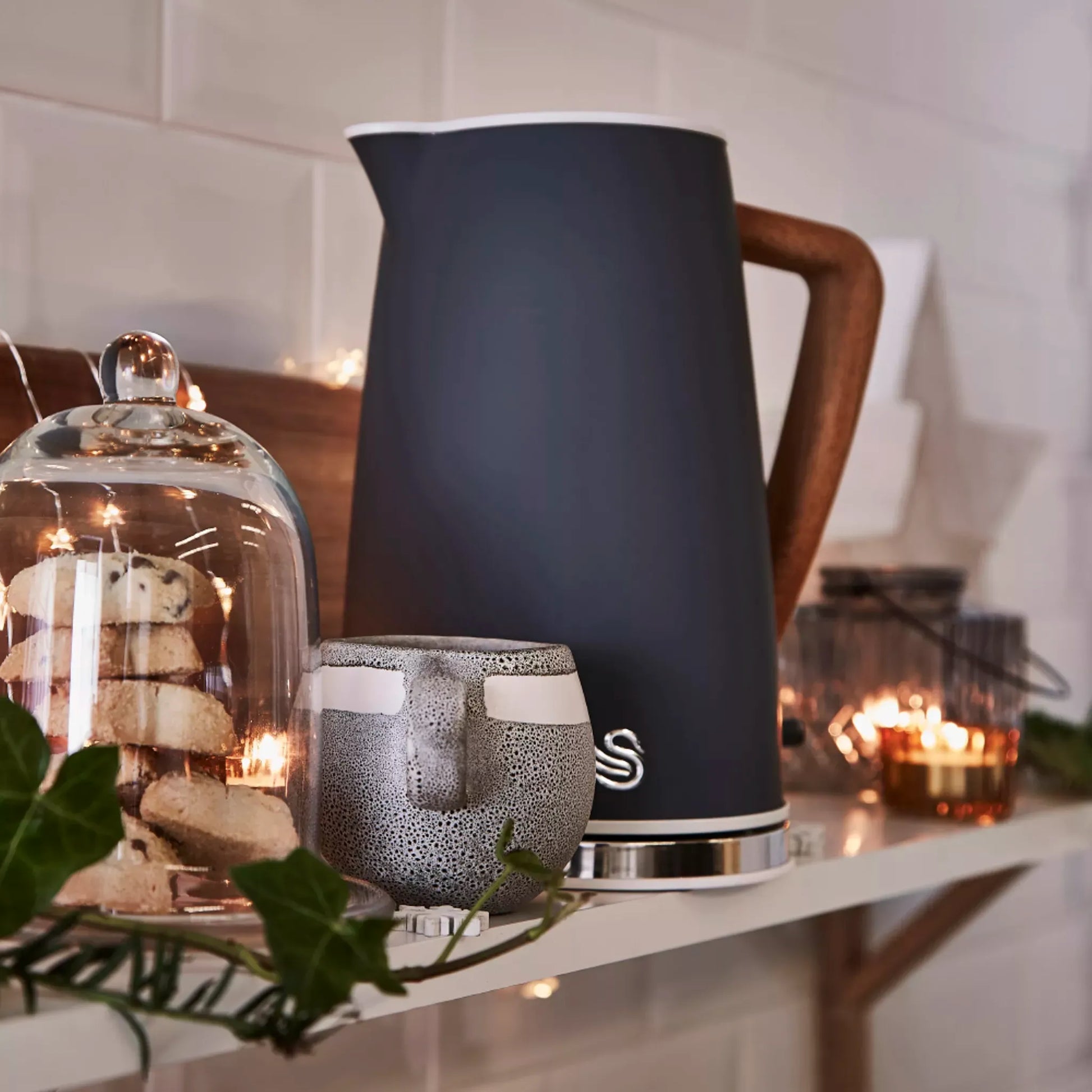 Swan Swan Nordic Kettle, 2 Slice Toaster, Bread Bin & Canisters Kitchen Set (Grey)