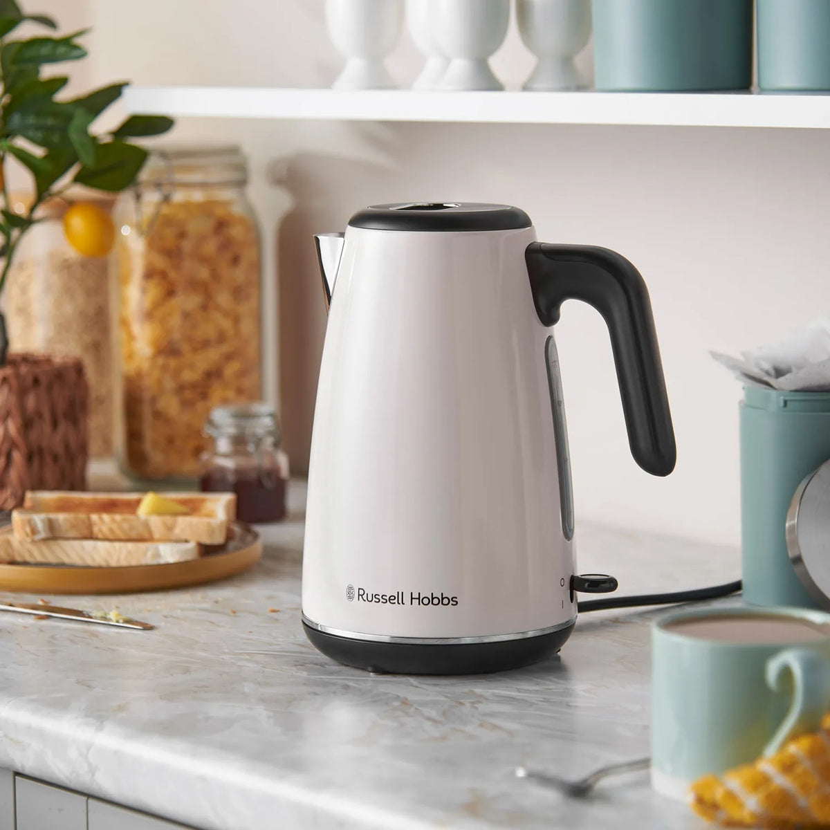 Russell Hobbs Russell Hobbs Everyday Kettle 28832 (Jasmine)