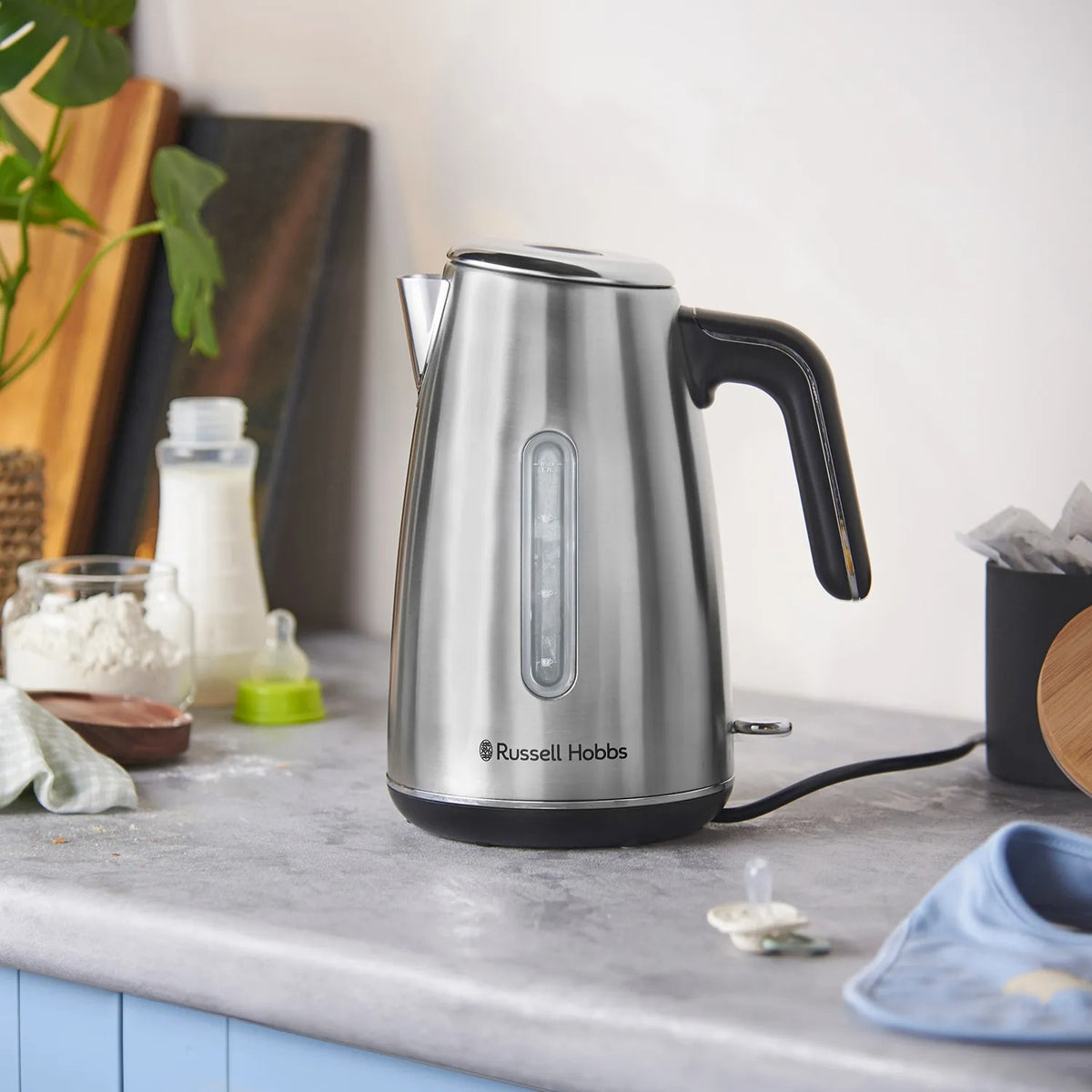Russell Hobbs Everyday Quiet Kettle Brushed Silver 28850 (Stainless Steel)