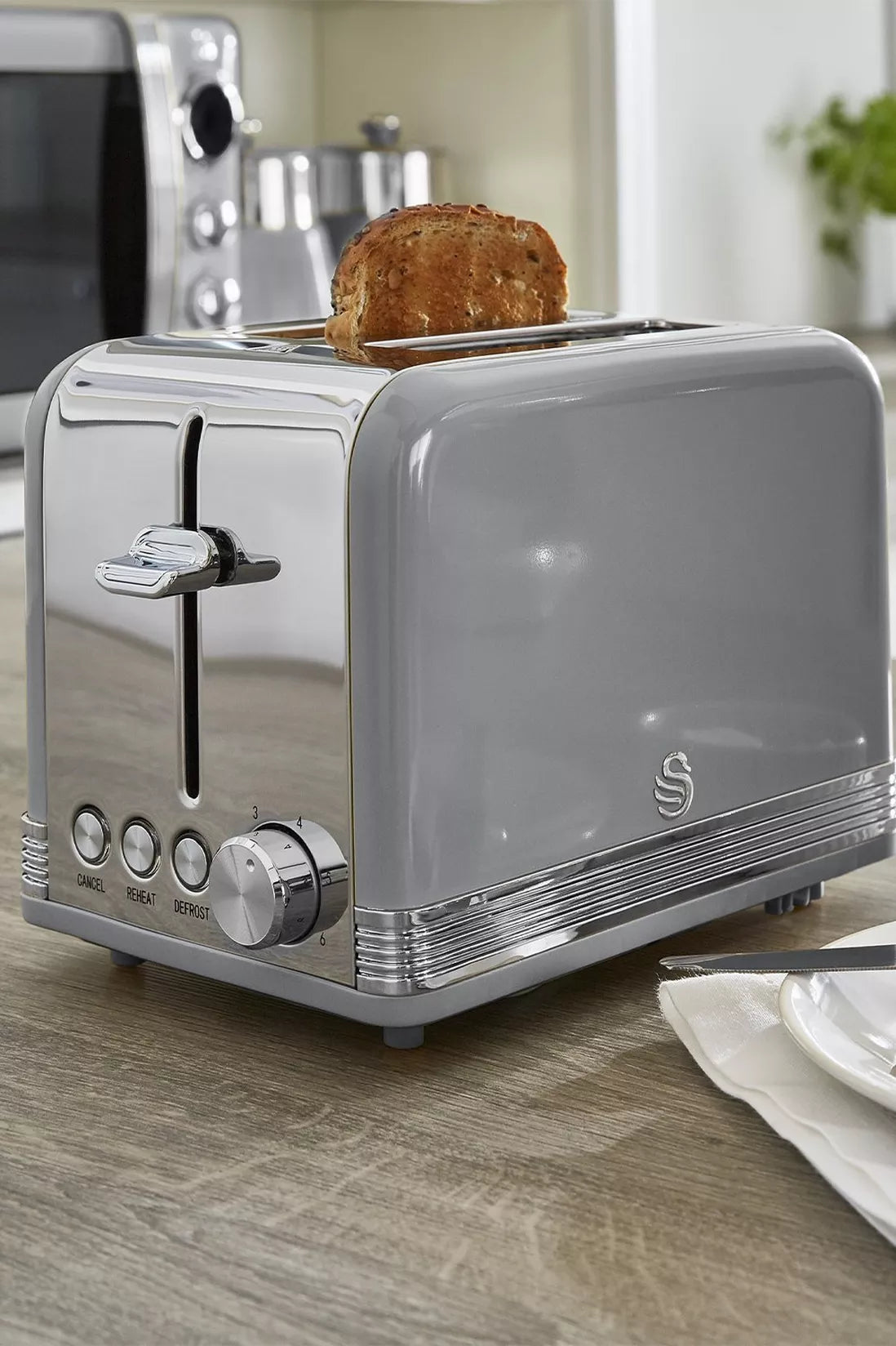 Swan Kettle & Toaster with Temperature Dial Kitchen Set (Grey)