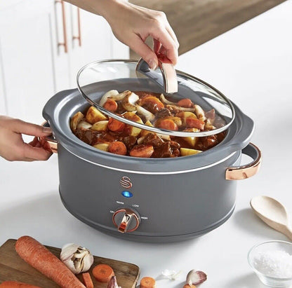 Swan Carlton Retro 3.5 Litre Slow Cooker - Large - Grey & Rose Gold.